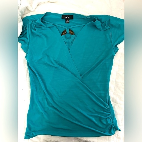 BCX women’s top. Teal size medium cross front style. Short sleeves - Picture 1 of 3